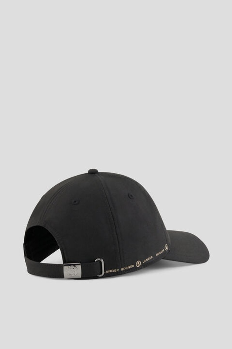 Berno Cap in Black 4