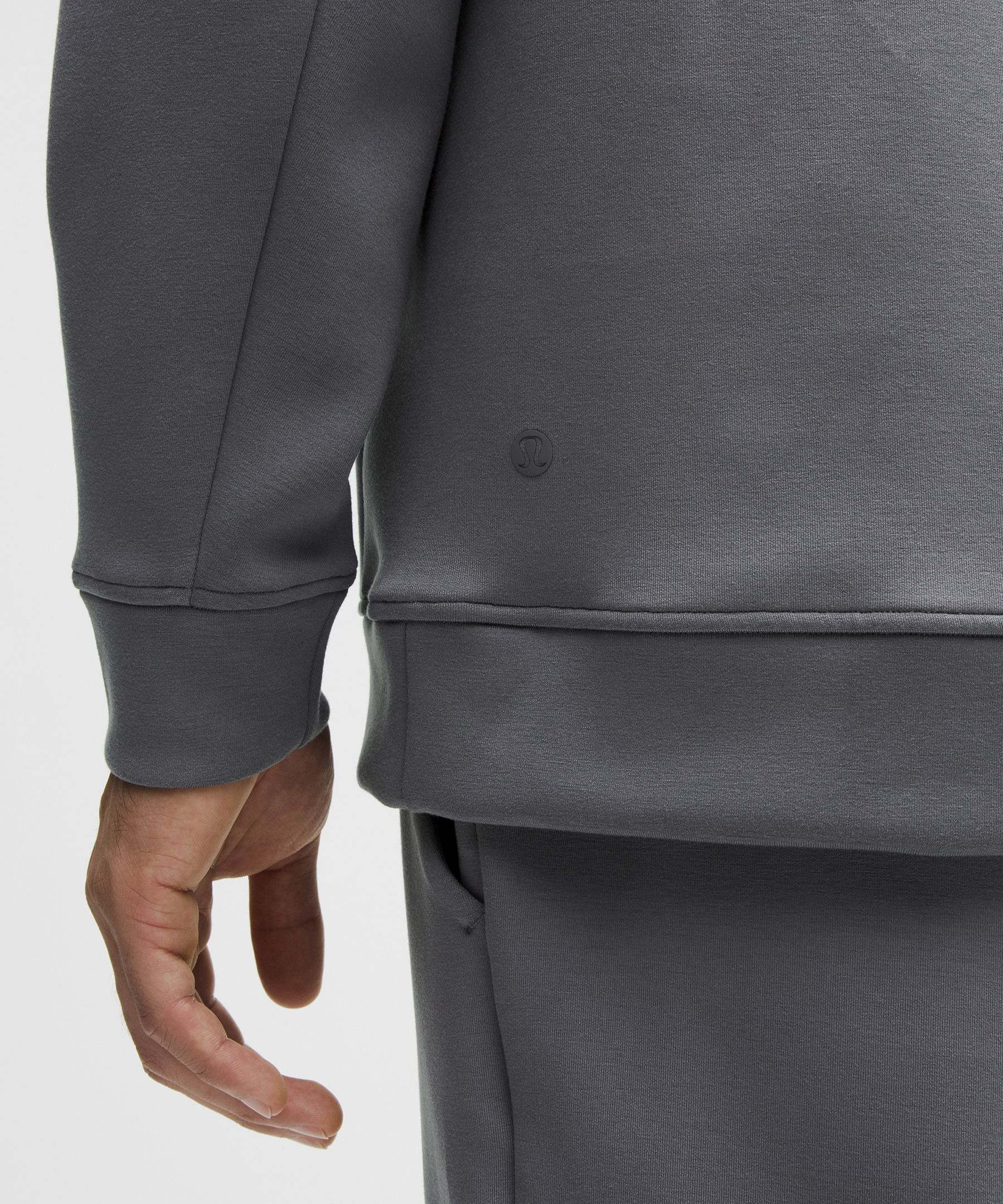 Smooth Spacer Classic-Fit Crew - 5