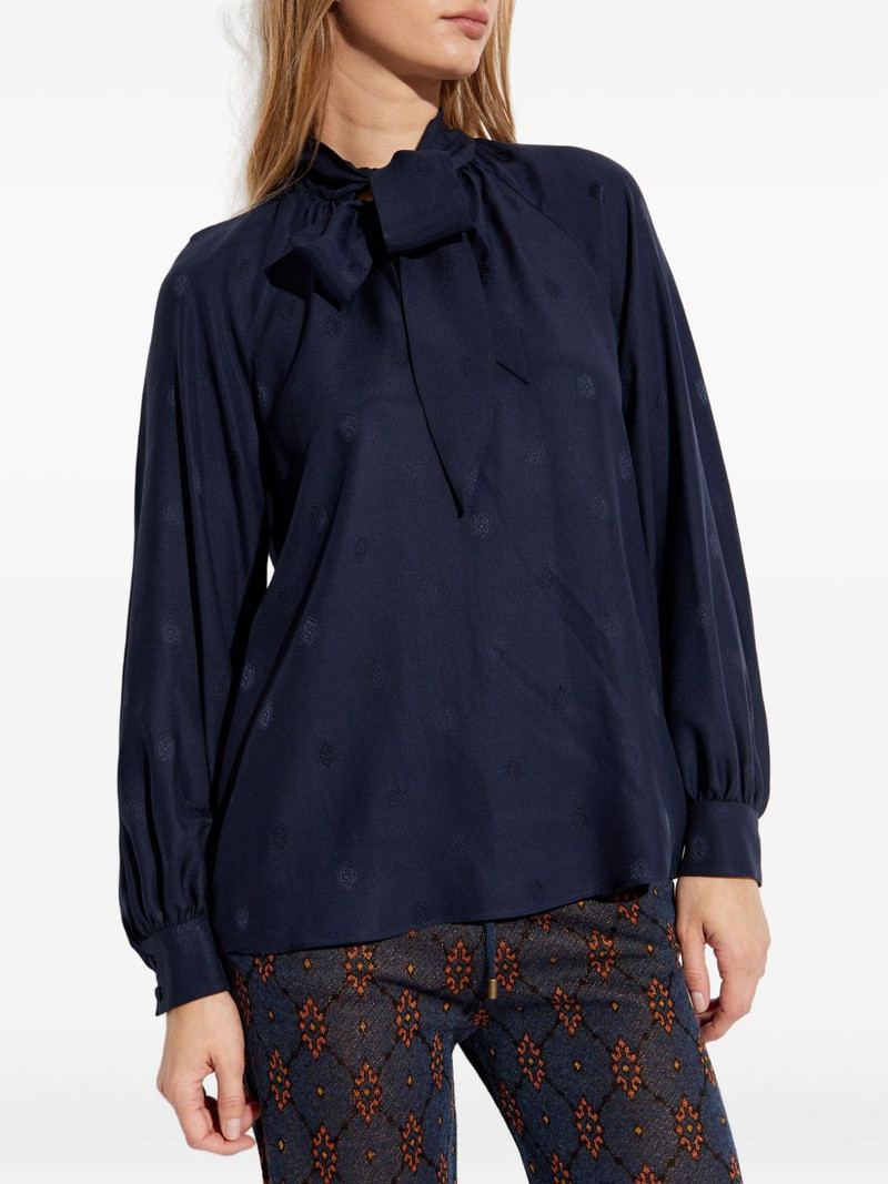bow long-sleeved blouse 3
