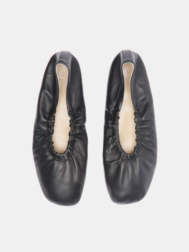 Mica Flat / Black Leather 3