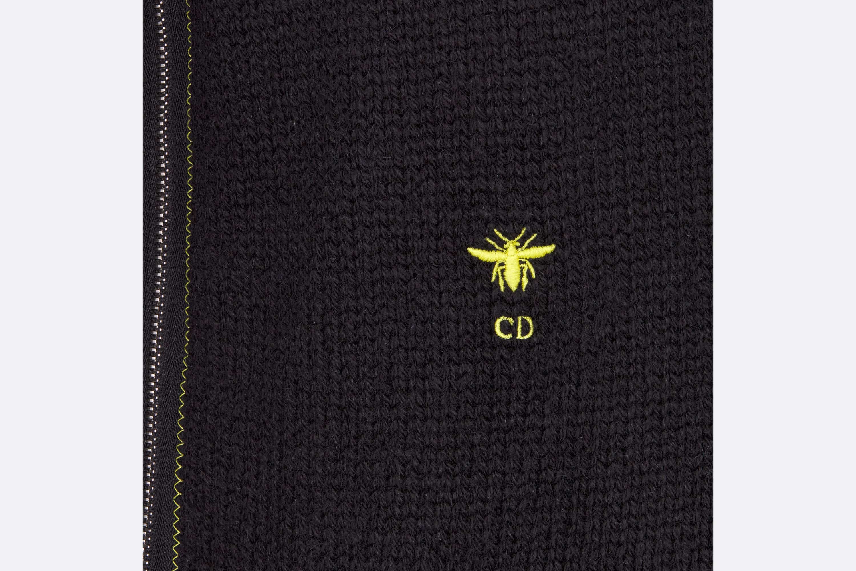 Round-Neck Zipped Sweater - 3