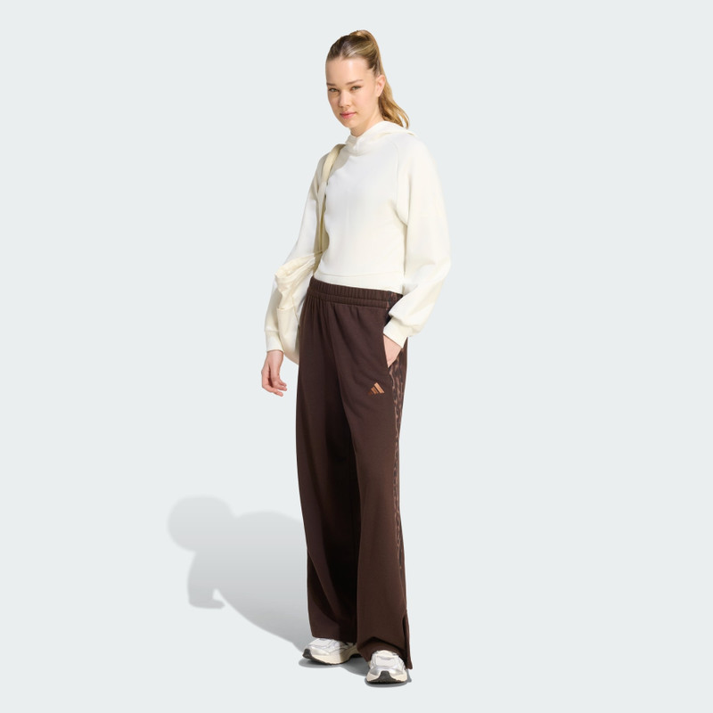Seasonal Essentials Animal Print 3-Stripes Pants 4