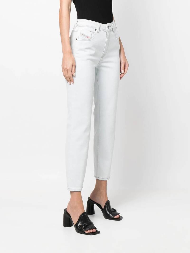 Diesel 2004 tapered jeans outlook