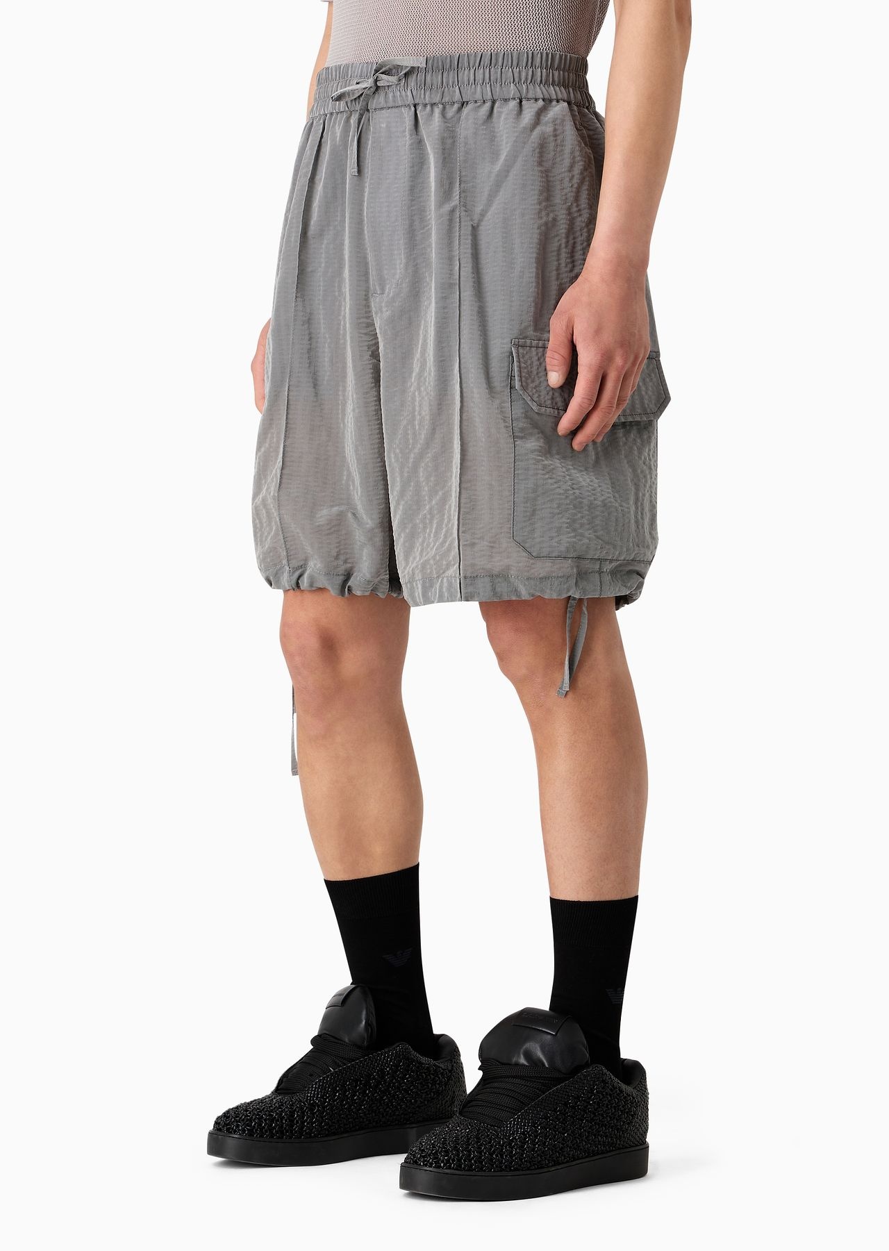 Bermuda shorts in light nylon seersucker with ribs and an elasticated waist - 2