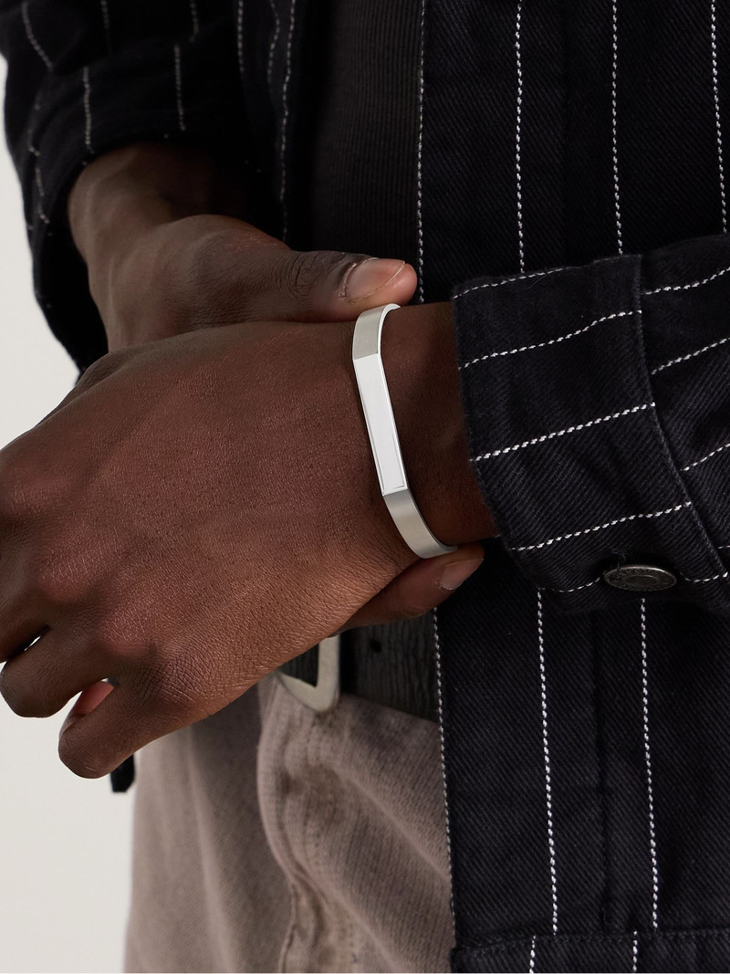 le gramme Ribbon 21g Recycled Brushed Sterling Silver Cuff Silver outlook