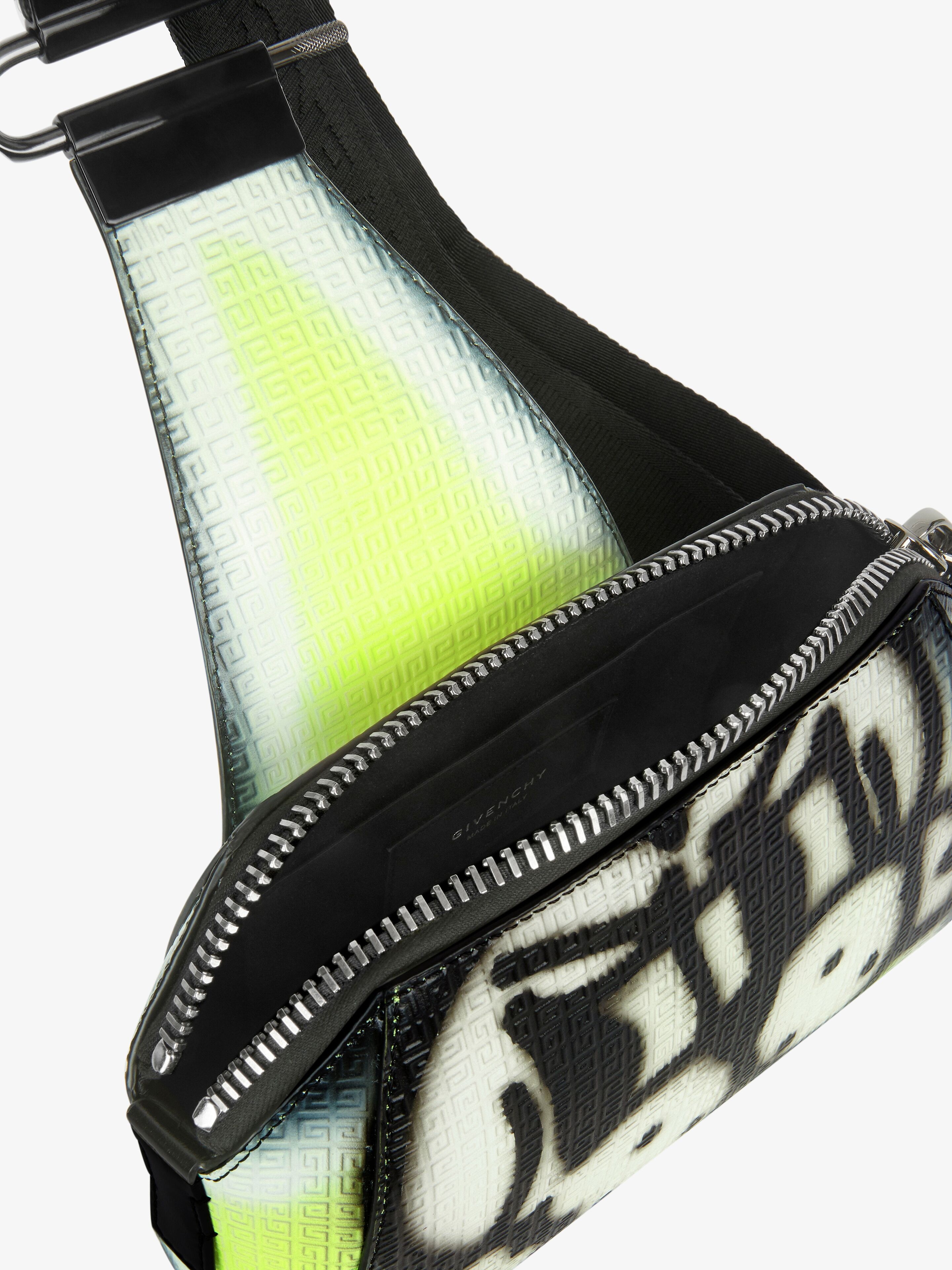 SMALL ANTIGONA CROSSBODY BAG IN LEATHER WITH TAG EFFECT DOG PRINT - 5