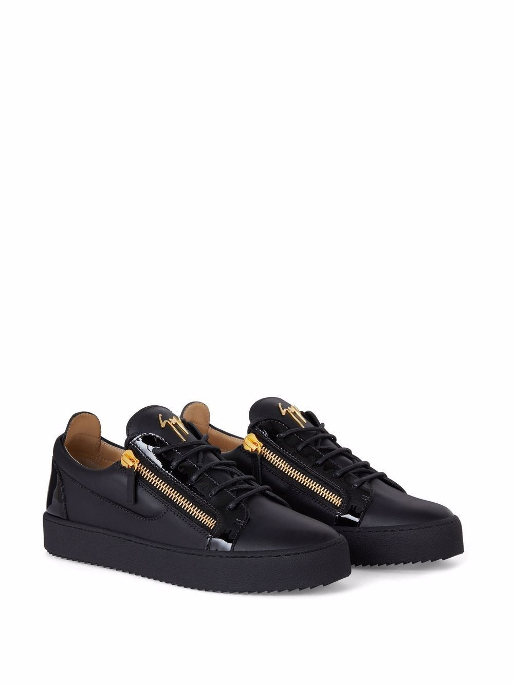 SNEAKERS LOGO - 3