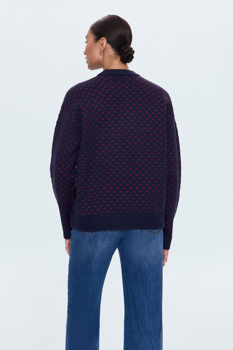 HANNA OVERSIZED SWEATER - NAVY RED HEARTS 6