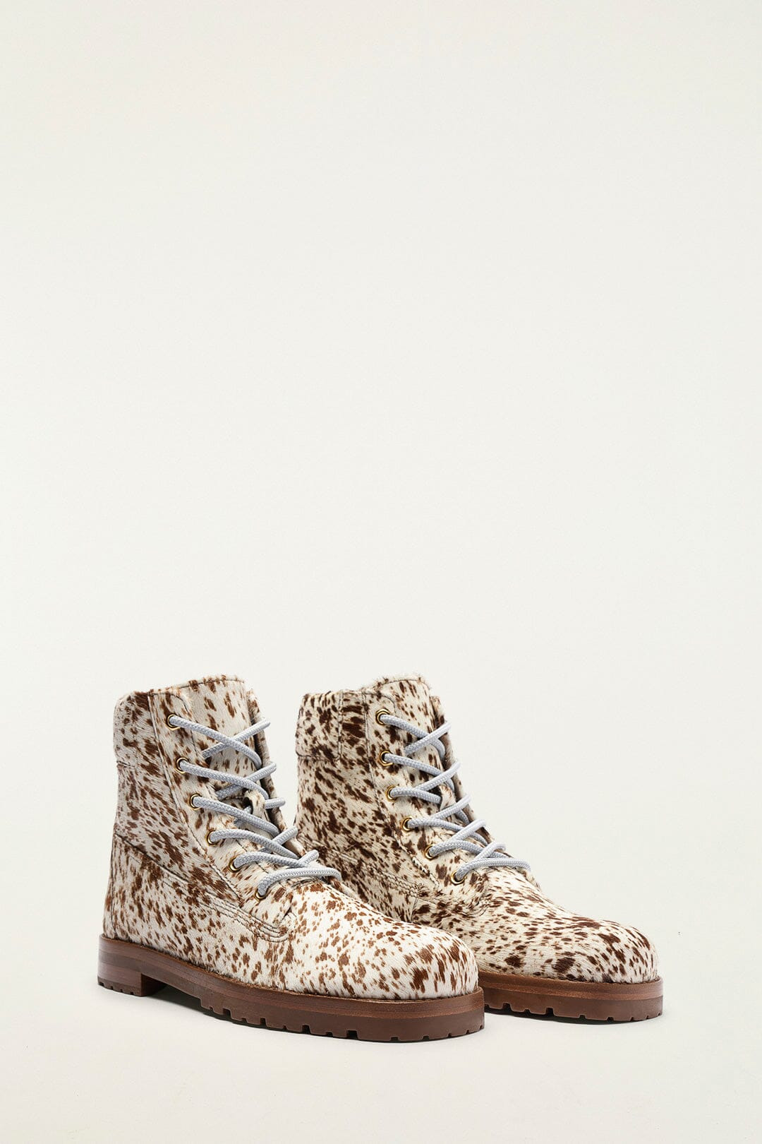 Trekking Boots - 2