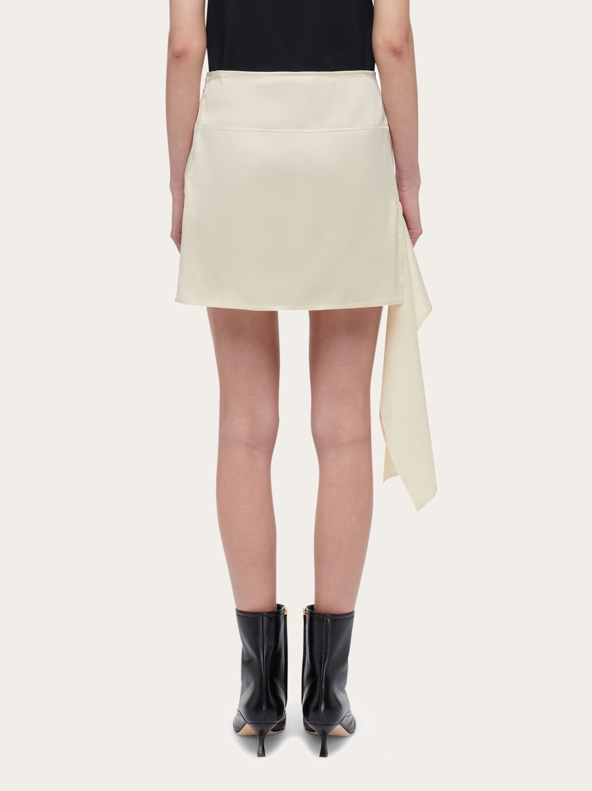 Asymmetric mini skirt - 4