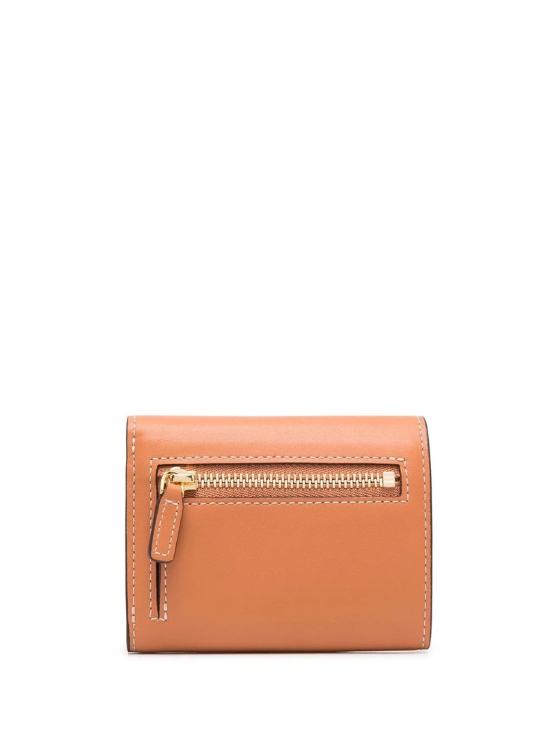 MCM mini Mode Travia chain wallet outlook