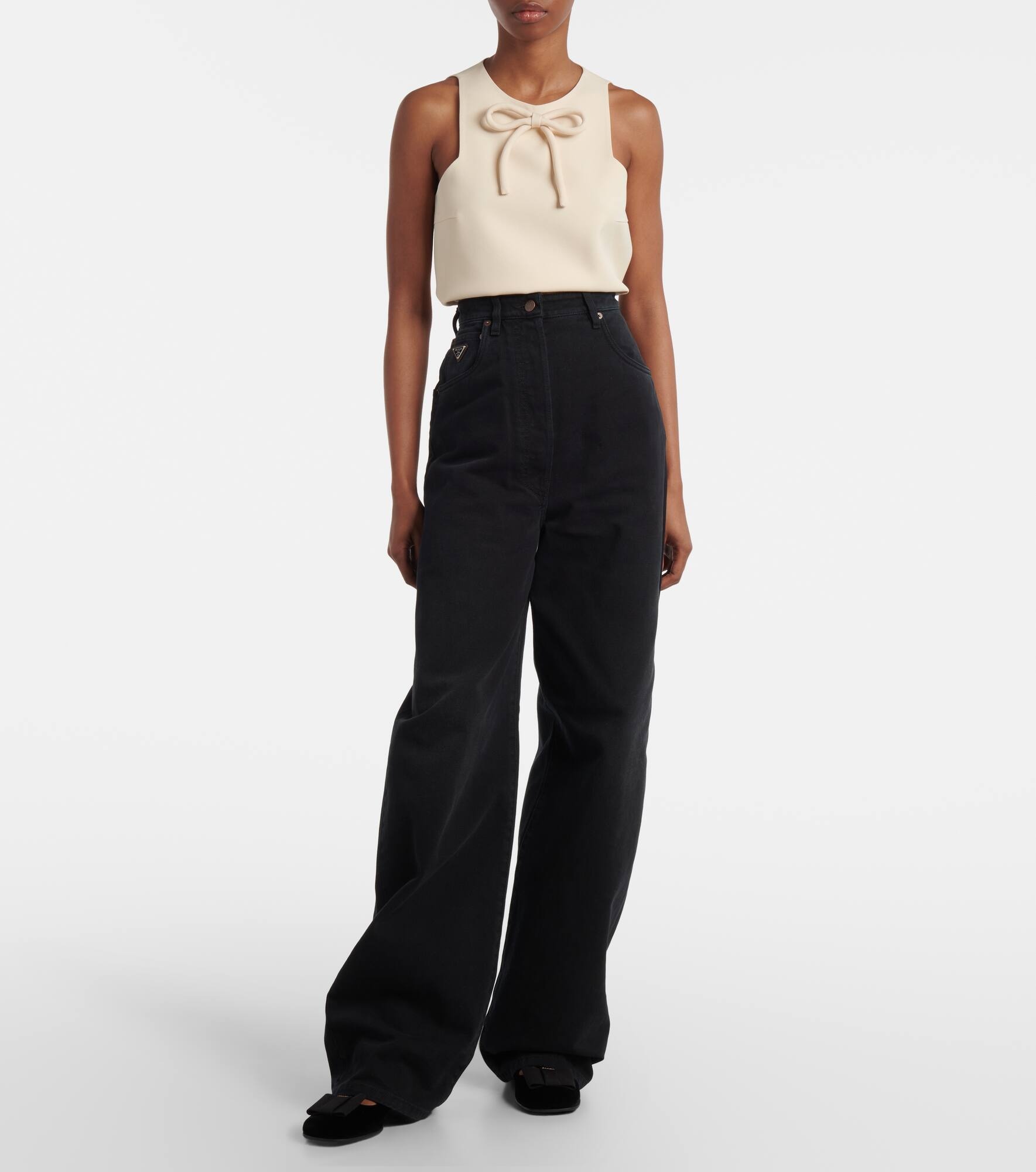High-rise wide-leg jeans - 7