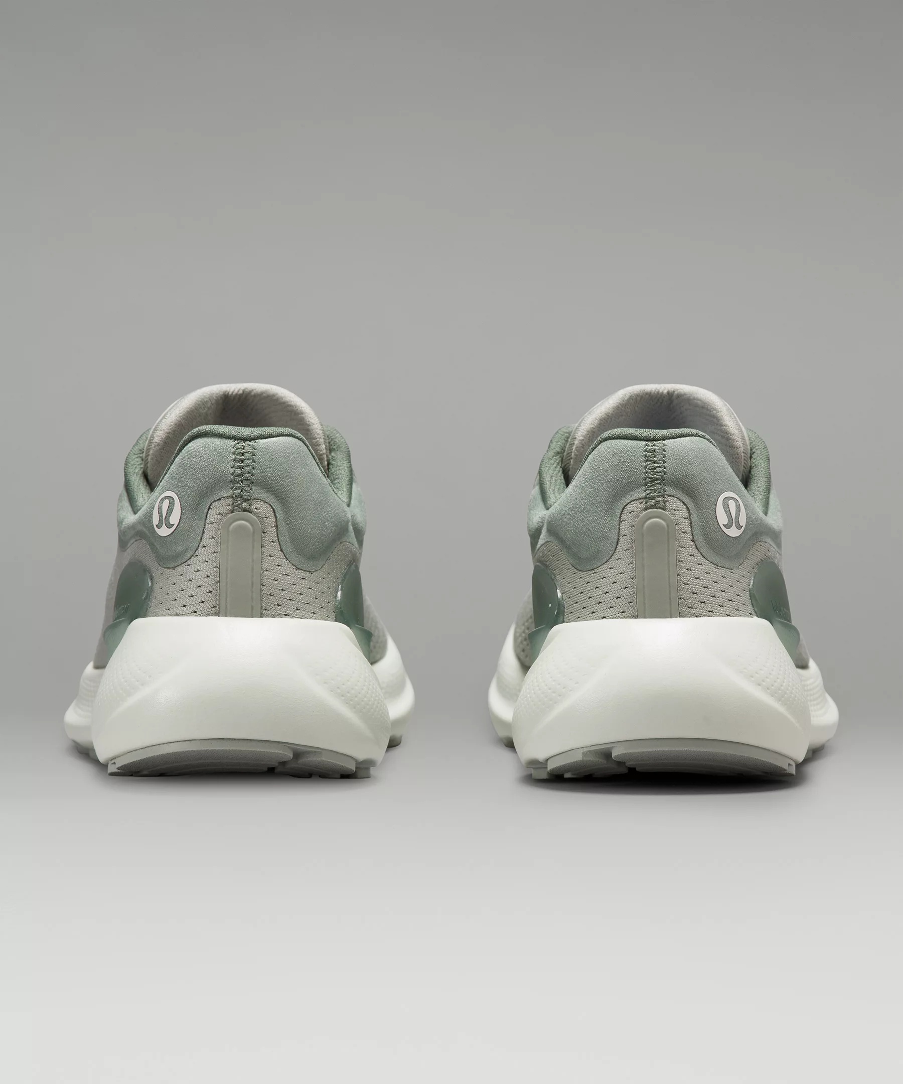 Beyondfeel Women's Running Shoe - 6