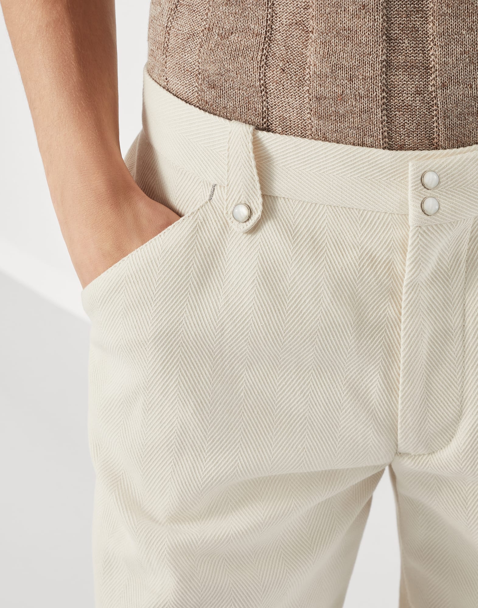 Cotton and linen chevron cavalry Bermuda shorts - 3