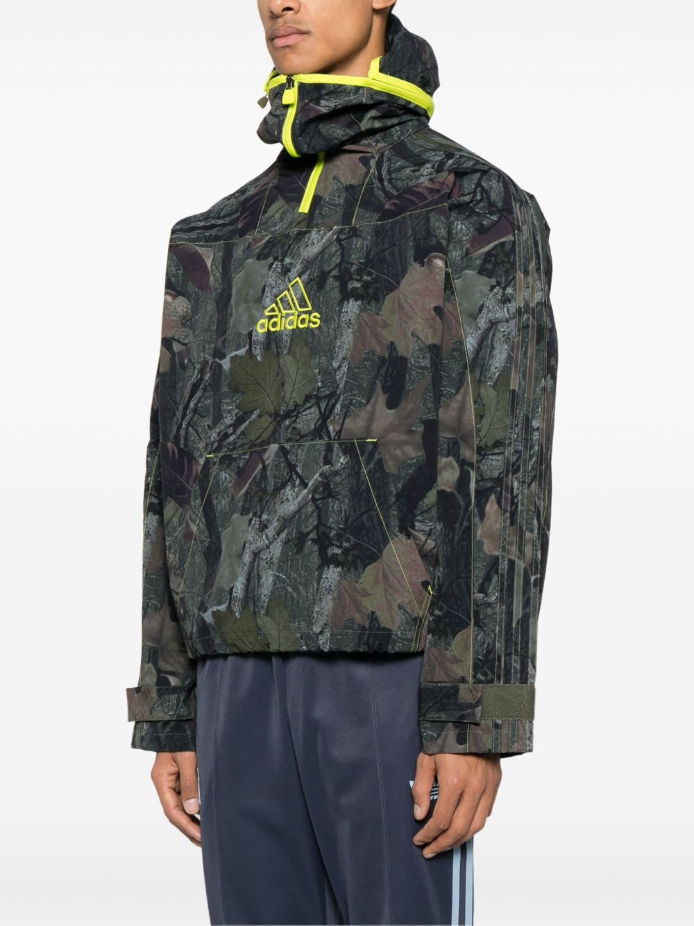 Q1 hoodie - 3