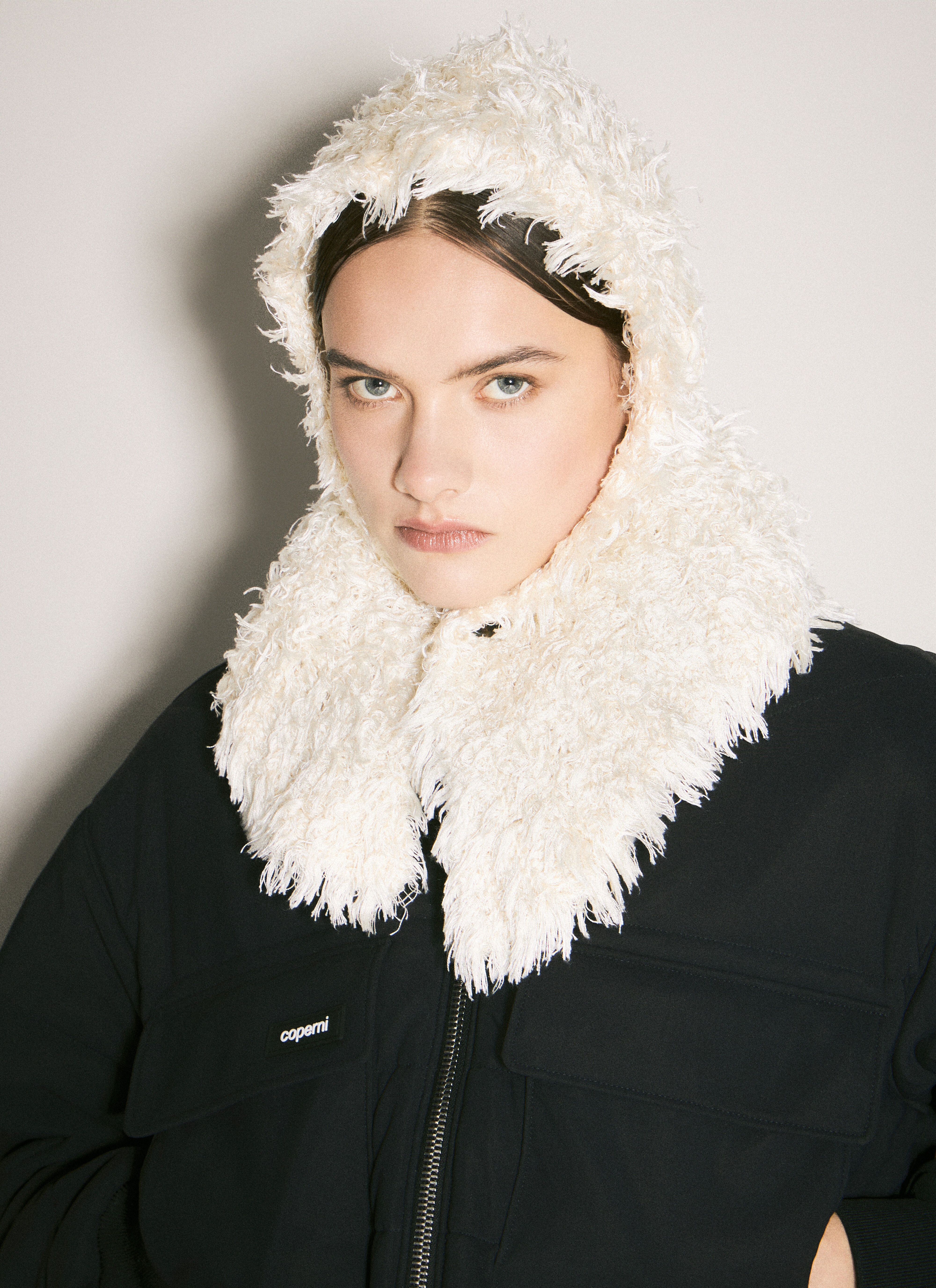 【正規店出品】KIKO KOSTADINOV WOMEN CARLA KNITTED HEADDRESS KIKO KOSTADINOV CARLA KNITTED HEADDRESS BLACK FW24 | 50%OFF