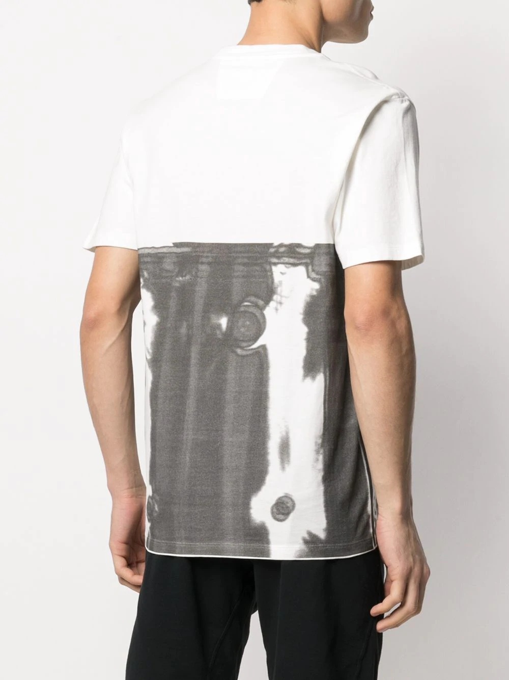 abstract-print crew-neck T-shirt - 4