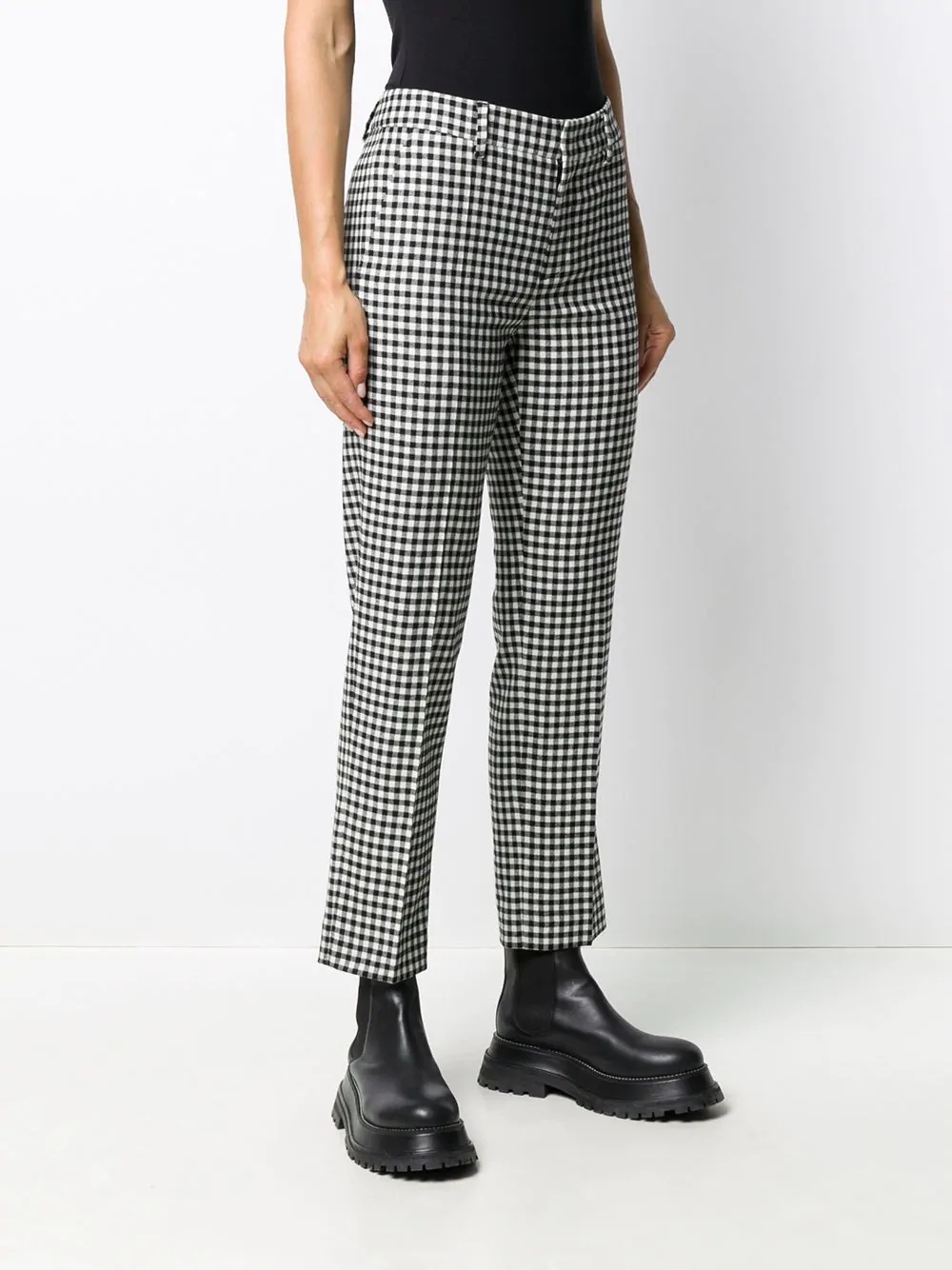 vichy-pattern cropped trousers - 3