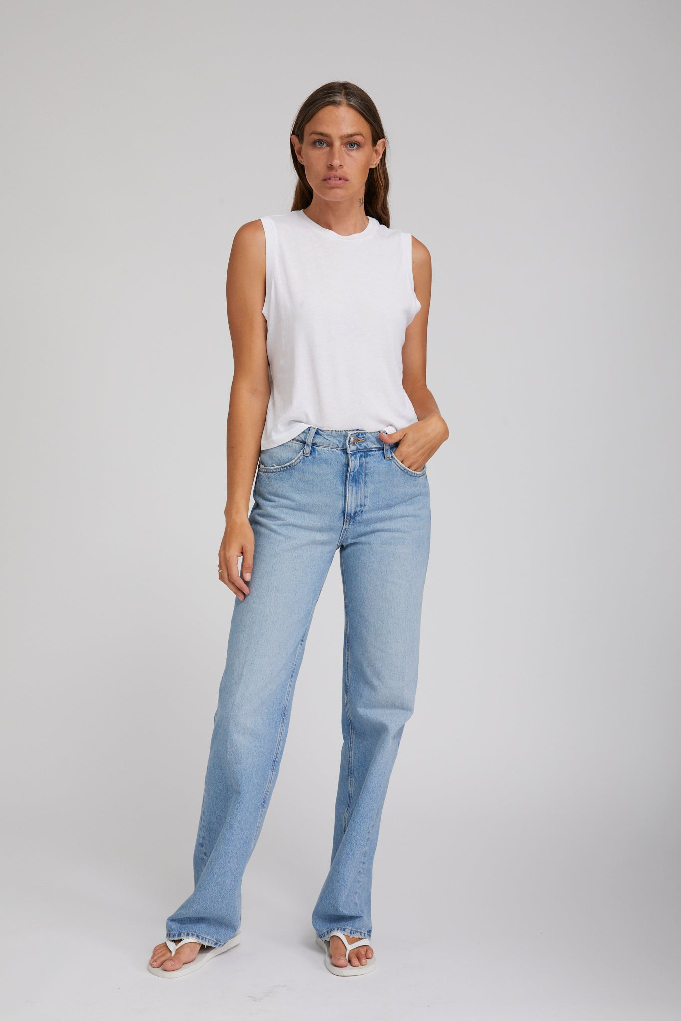 VICTORIA LOOSE STRAIGHT DENIM - 4