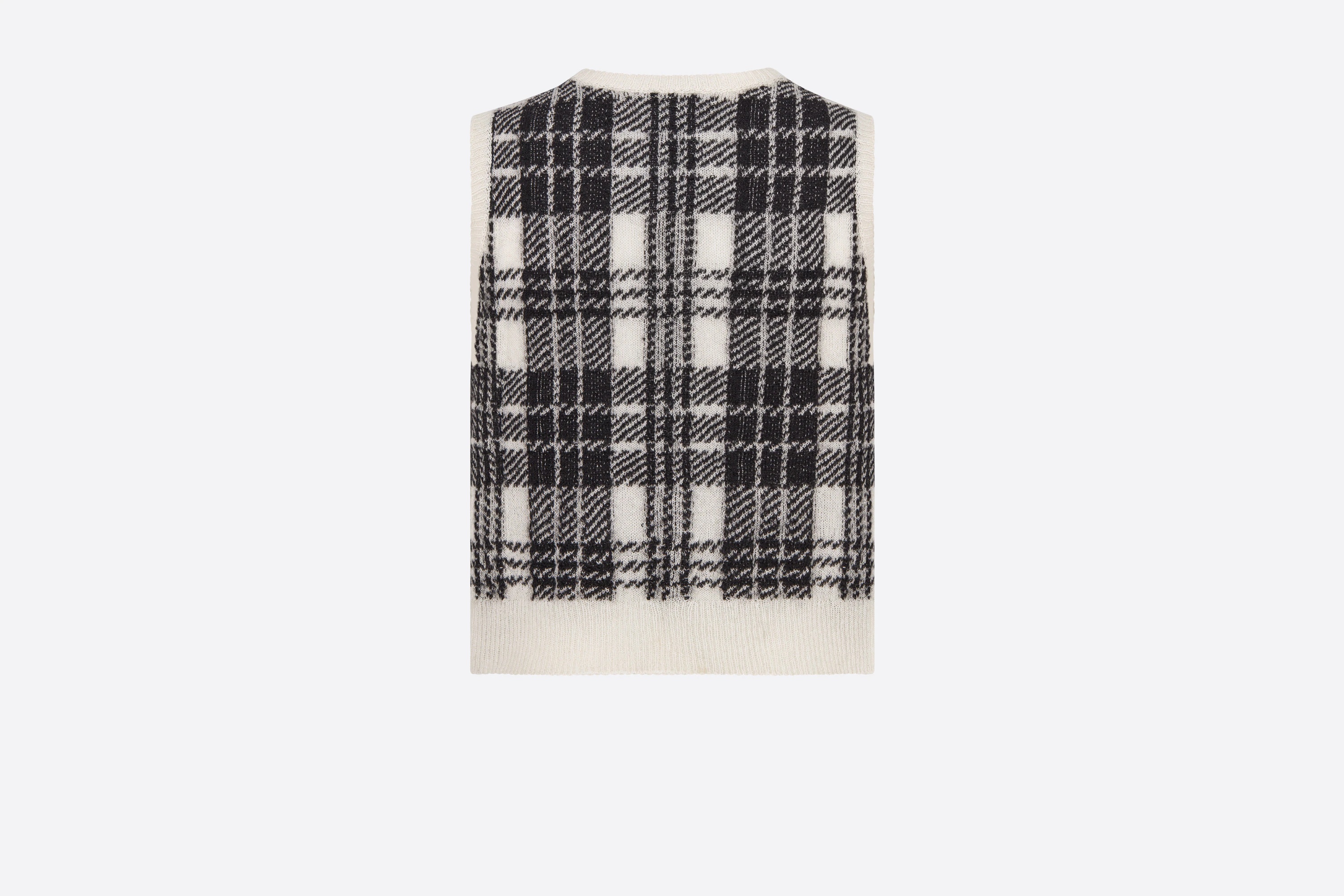 Sleeveless Sweater - 2