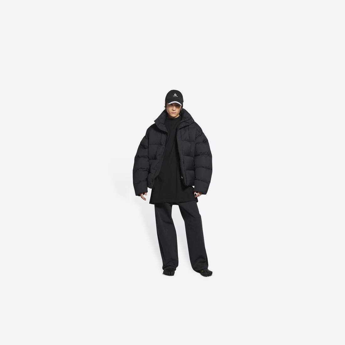 Men's Bb Puffer Jacket in Black - 3