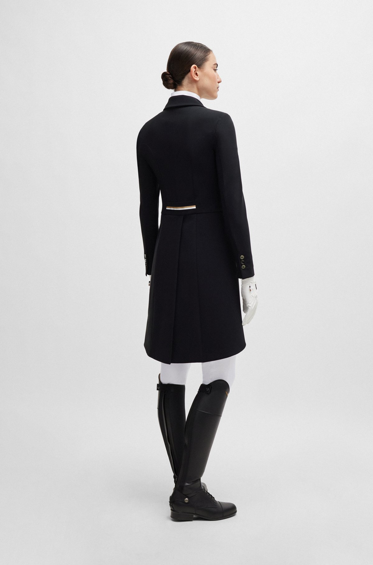 EQUESTRIAN TAILCOAT WITH ADJUSTABLE TAIL WEIGHTS - 4