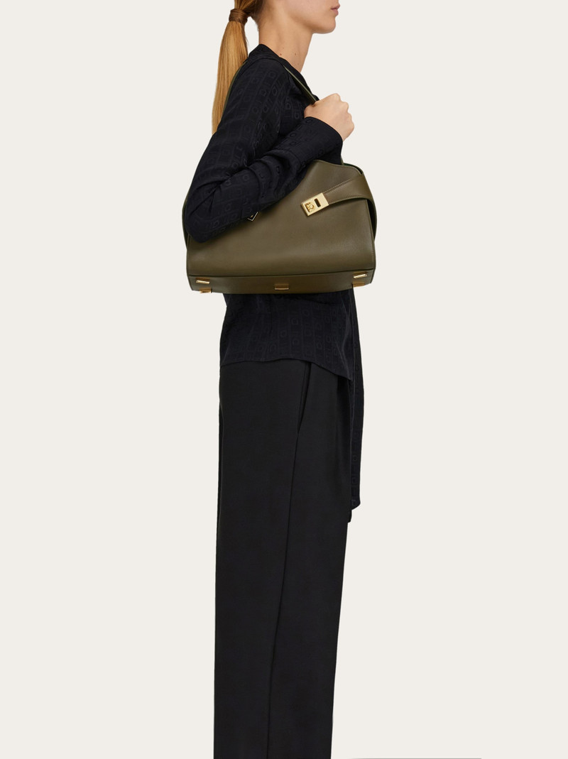 FERRAGAMO Hug Soft bicolor shoulder bag (S) outlook