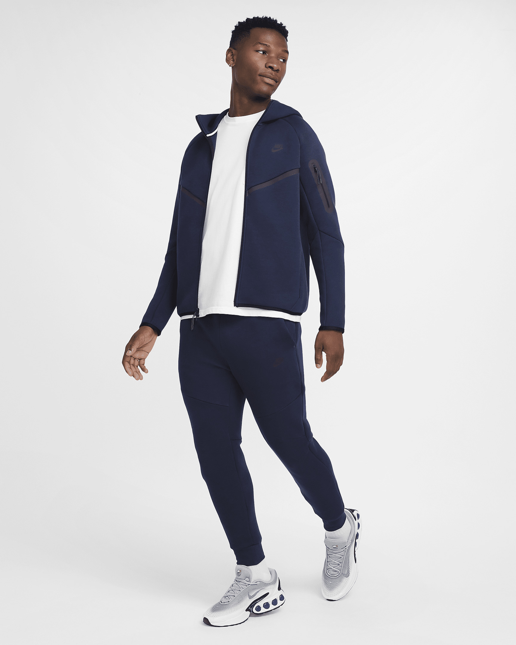 Nike Tech Men's Fleece Joggers - 8
