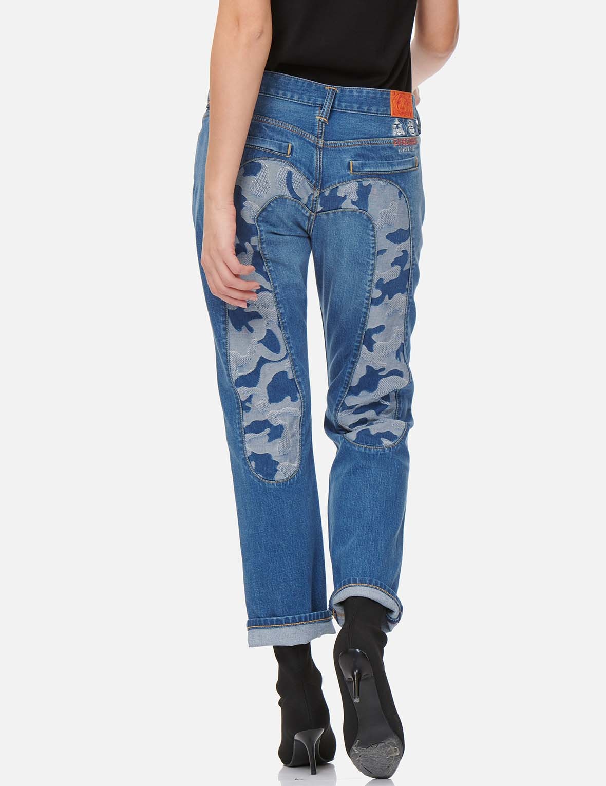 CAMOUFLAGE JACQUARD DAICOCK INSERT BOYFRIEND JEANS - 3
