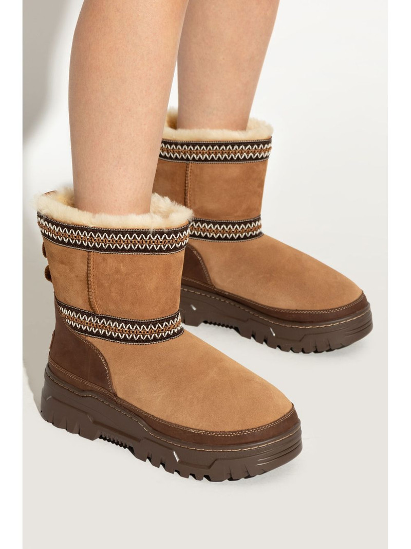 UGG Mini TrailGazer boots outlook