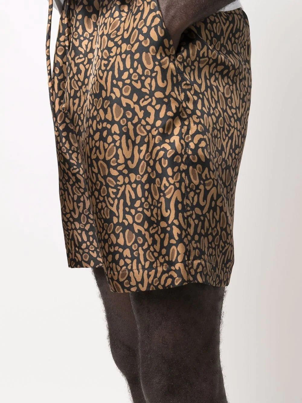 animal-print shorts - 5