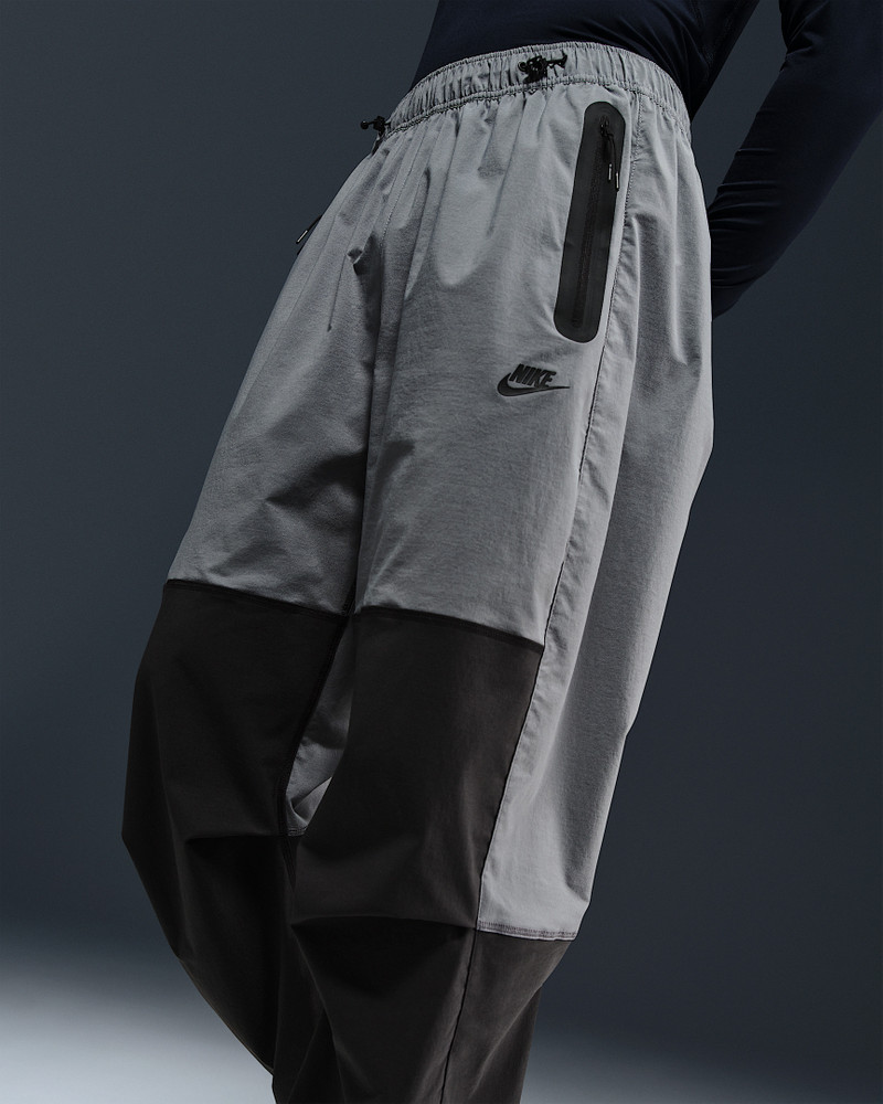 Nike Nike Tech Men's Woven Oversized Pants outlook