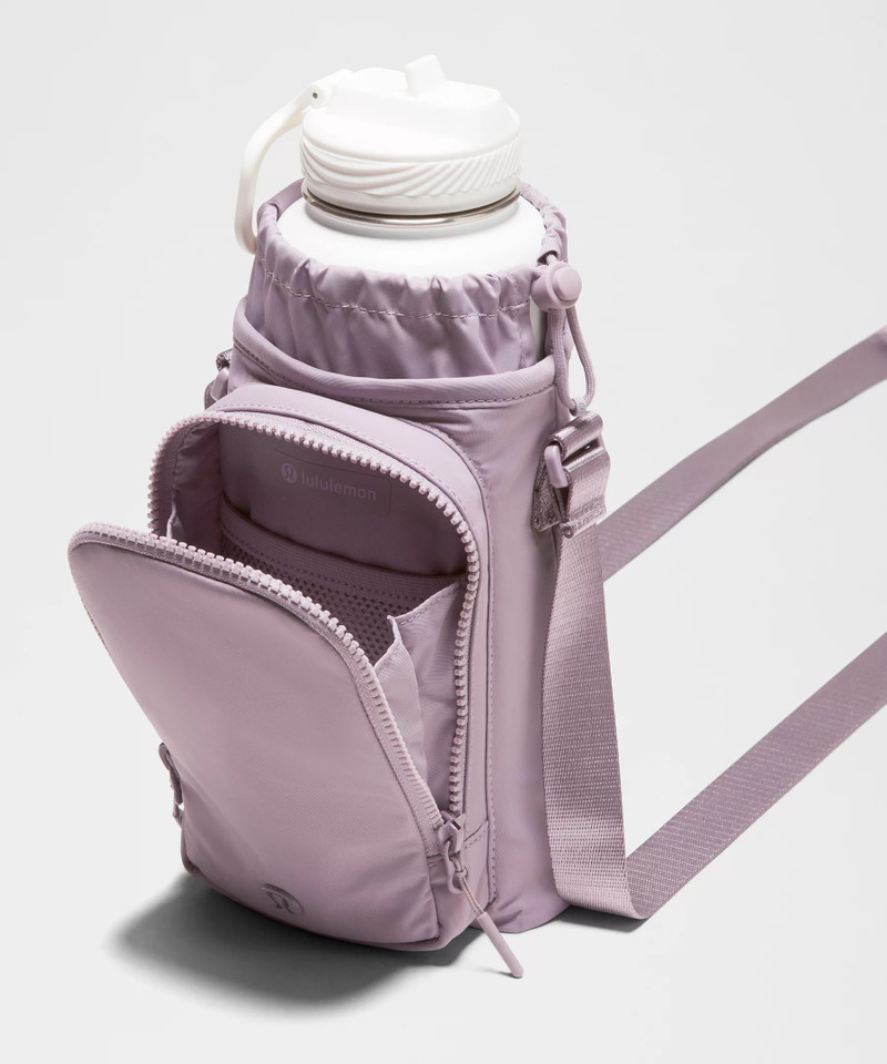 Water Bottle Crossbody with Front Pocket 2L 4