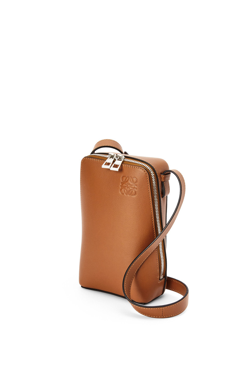 Box bag in classic calfskin 3