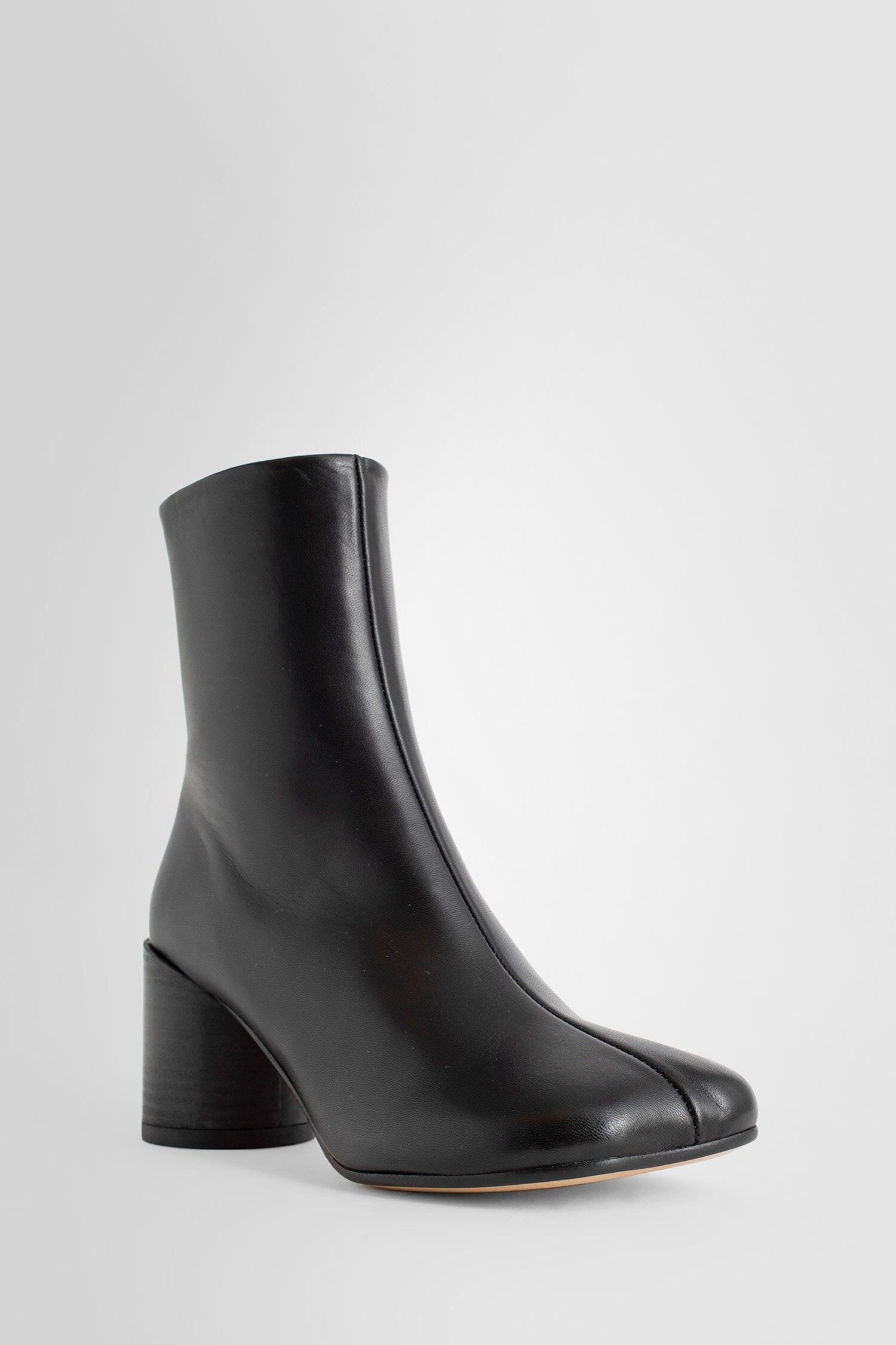 MM6 MAISON MARGIELA WOMAN BLACK BOOTS - 2