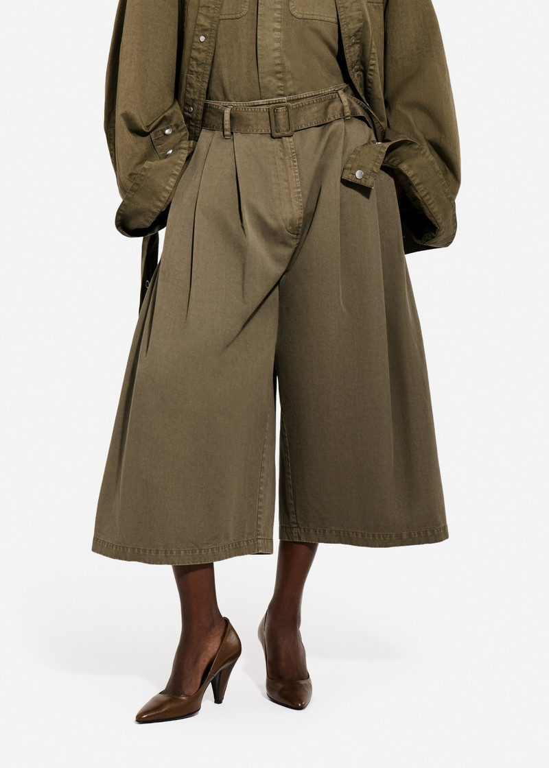 Garment Dye Pleated Culotte in Cotton 3