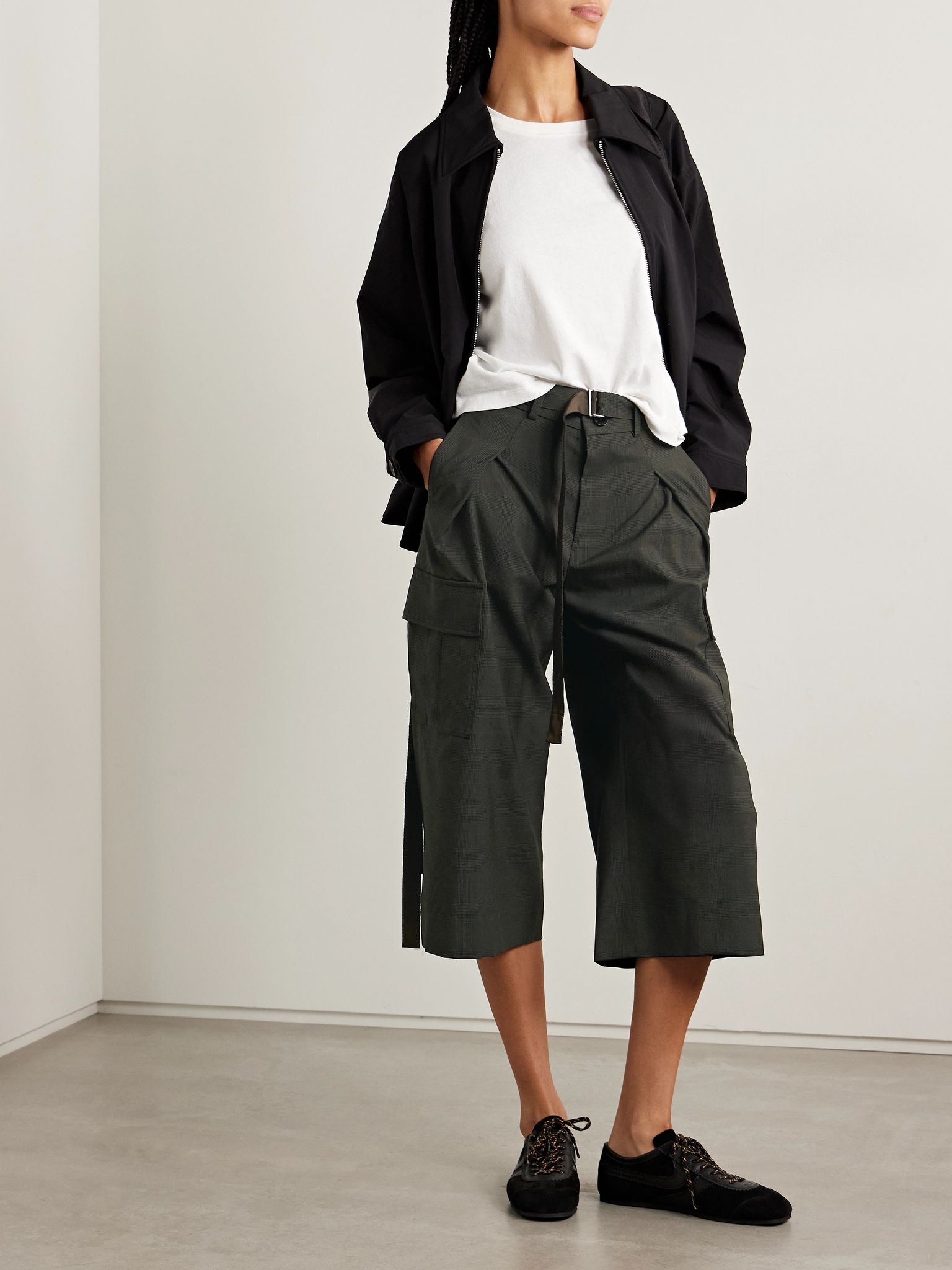 Cropped belted pleated Prince of Wales checked wool tapered pants Dark green - 2
