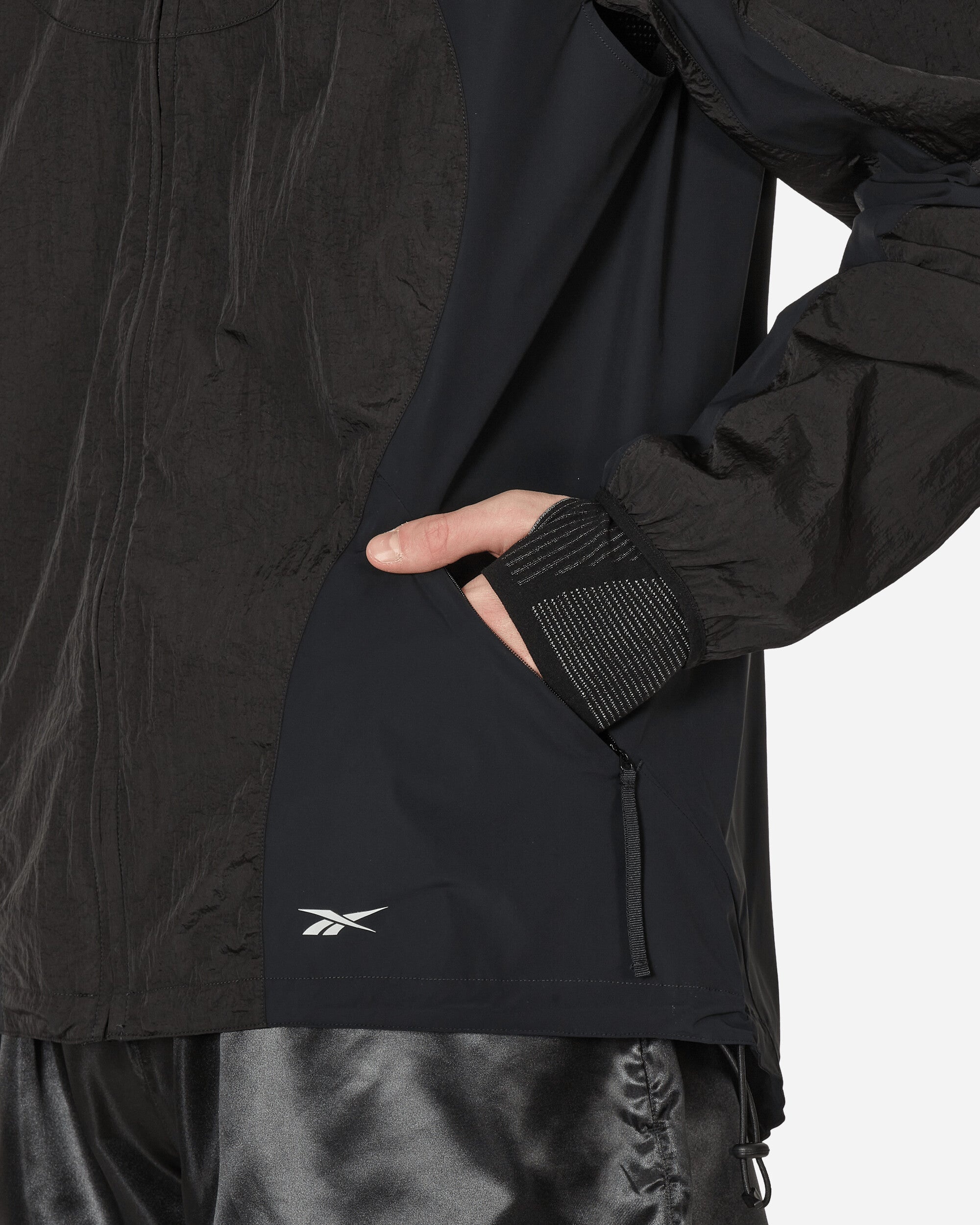 Paneled Running Jacket Black - 5