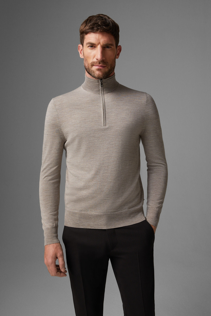 Jouri half-zippered sweater in Taupe 2