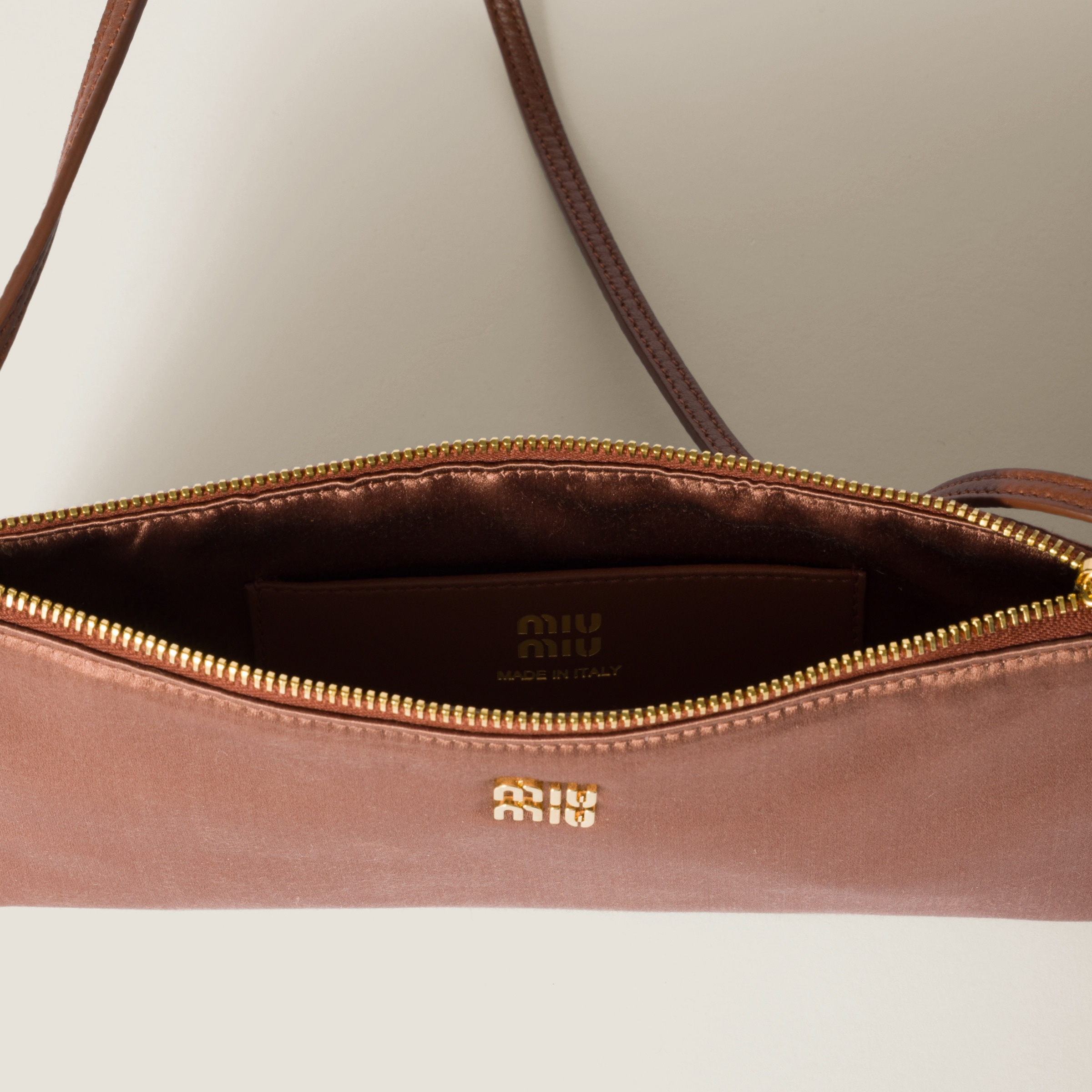 ★MIUMIU SATIN MINI POUCH サテン ミニポーチ Miu Miu Mini Satin Pouch | italist