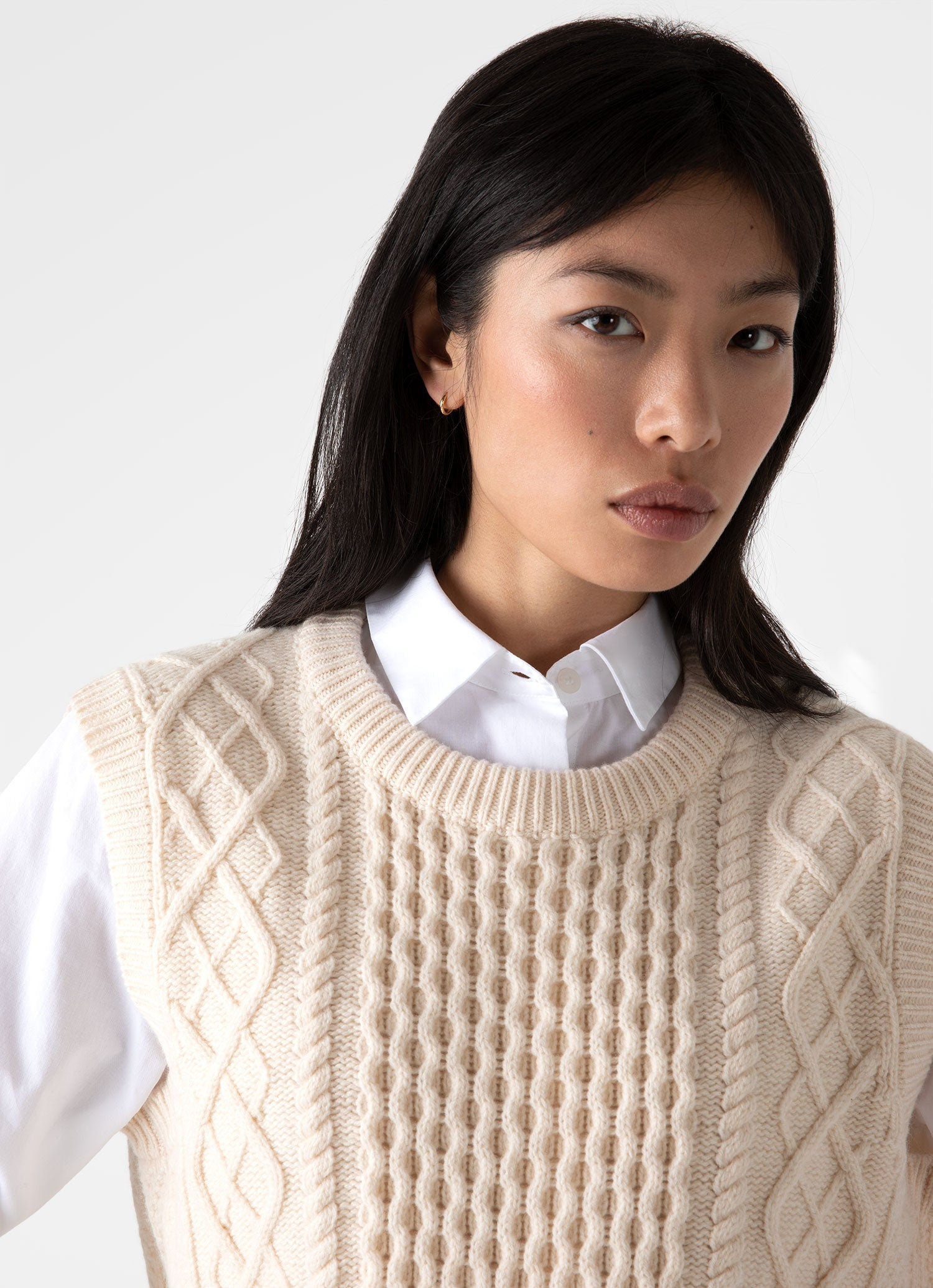 Sunspel Lambswool Cable Knit Vest | REVERSIBLE