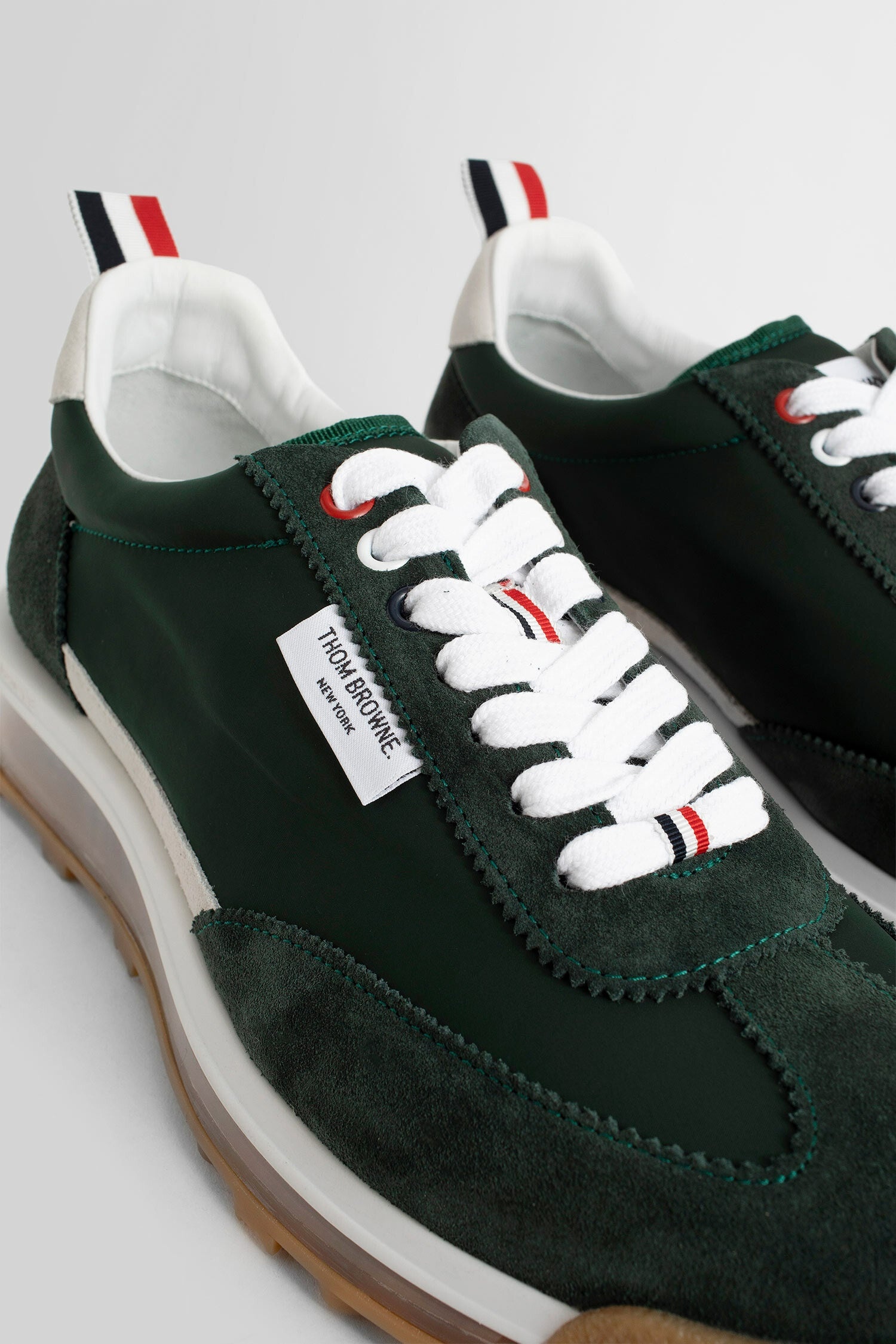 THOM BROWNE MAN GREEN SNEAKERS - 6