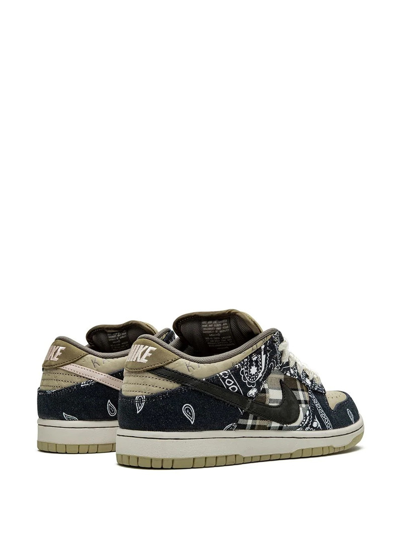 x Travis Scott SB Dunk Low QS Special Box sneakers 3