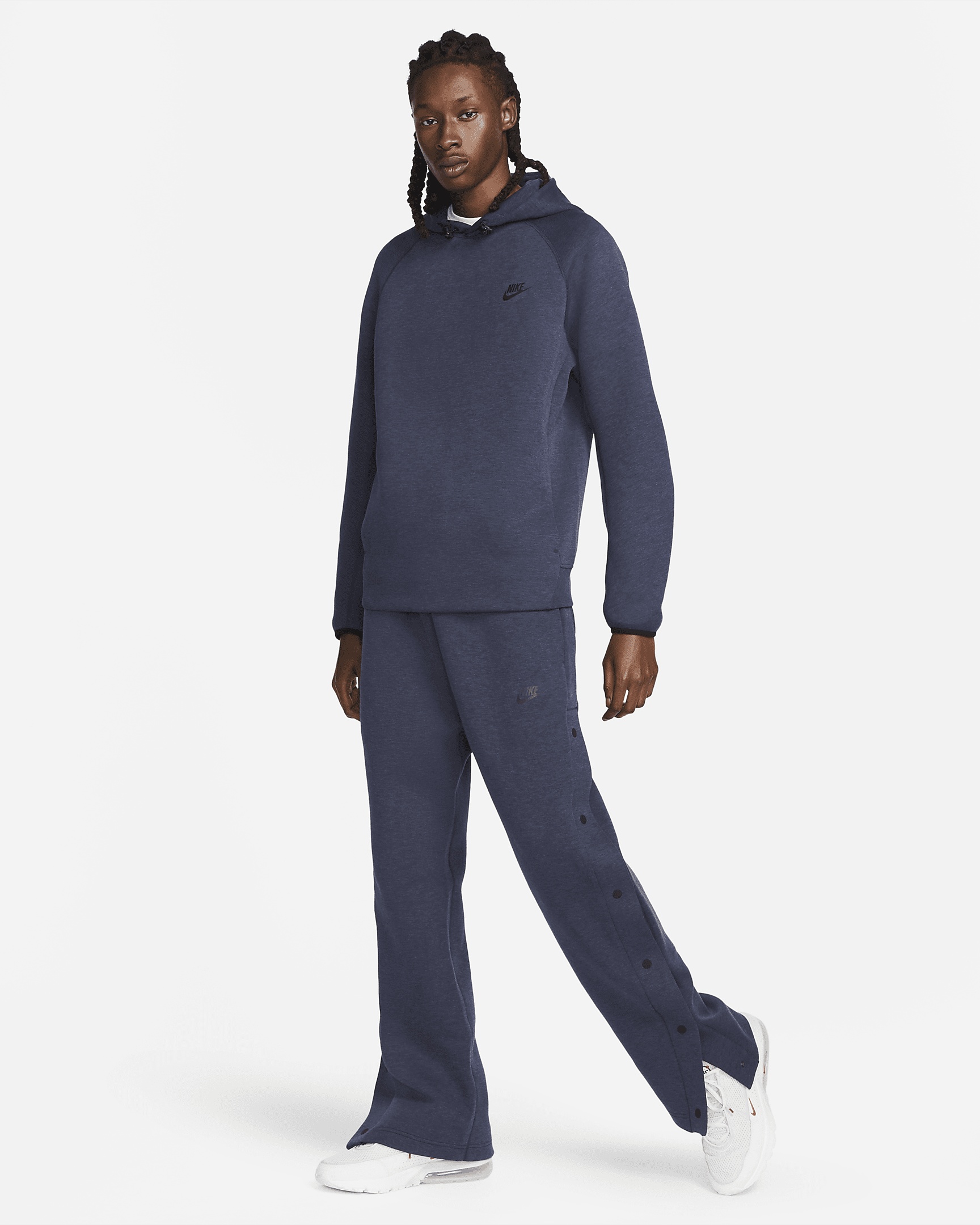 Nike Sportswear Tech Fleece Men's Loose Fit Tear-Away Pants - 7