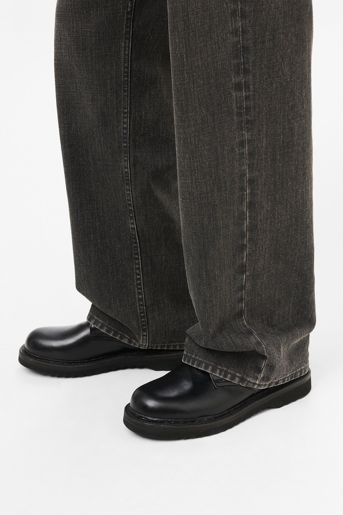 Trampler Shoe Black Supple Cow Hide - 5