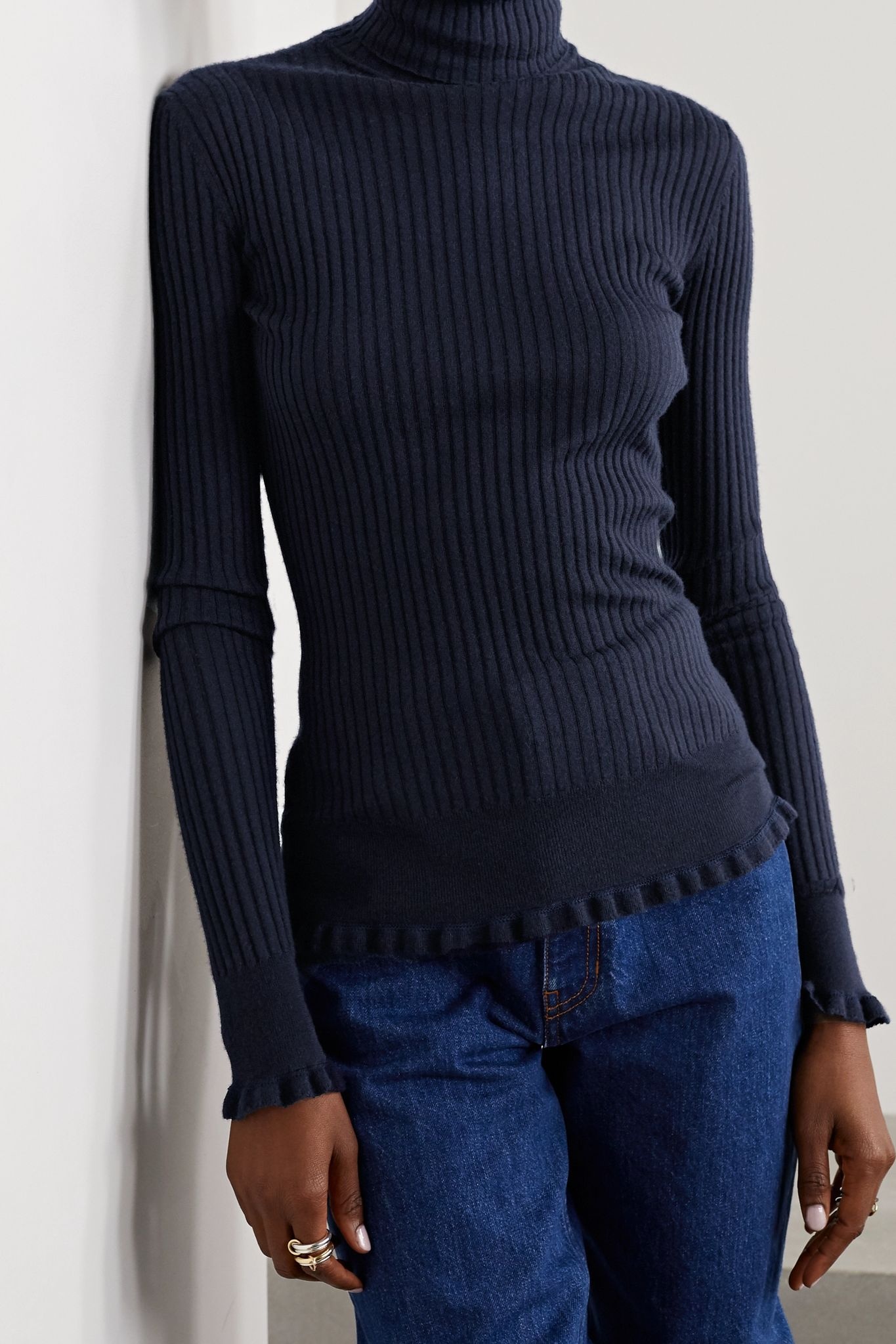 Arzino ruffled ribbed cashmere and silk-blend turtleneck sweater - 3