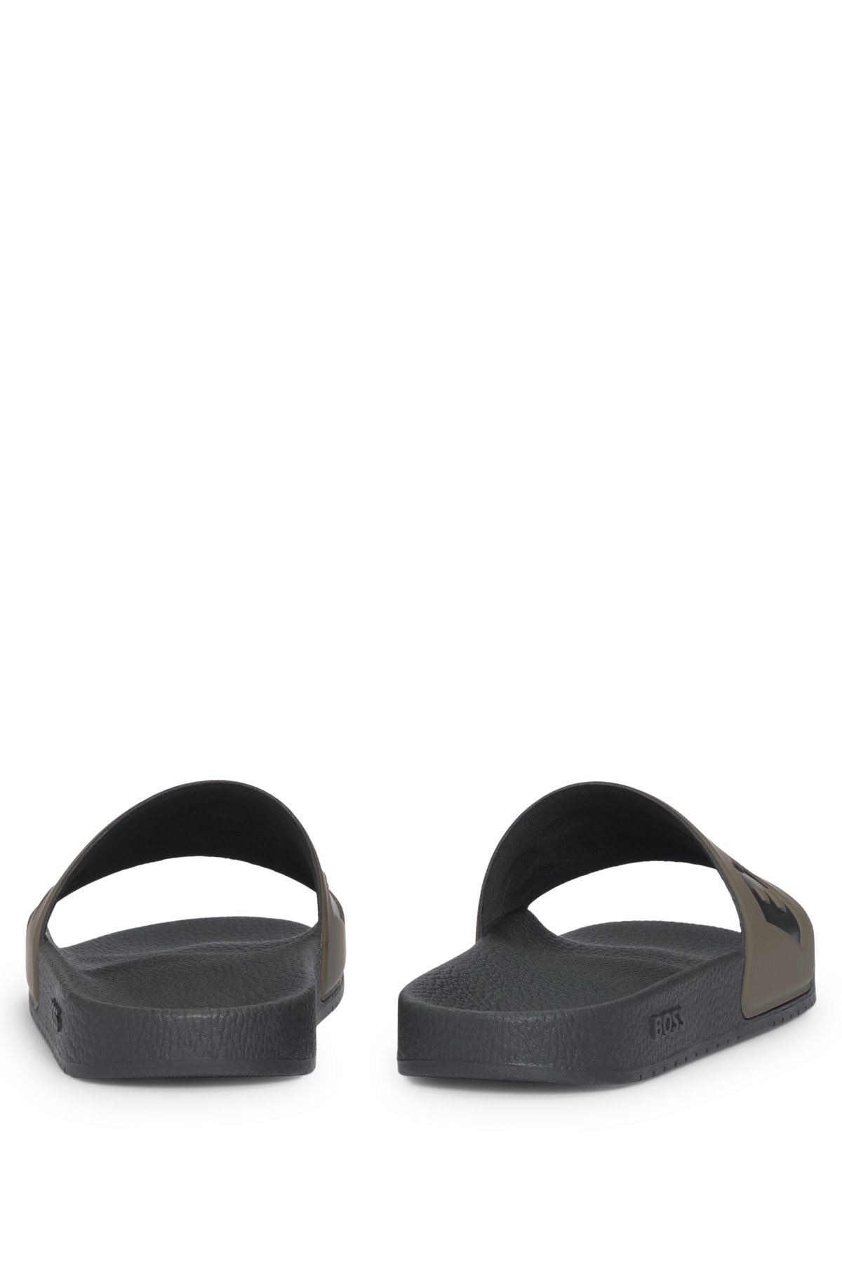 ITALIAN-MADE SLIDES WITH LARGE LOGO DETAIL - 5