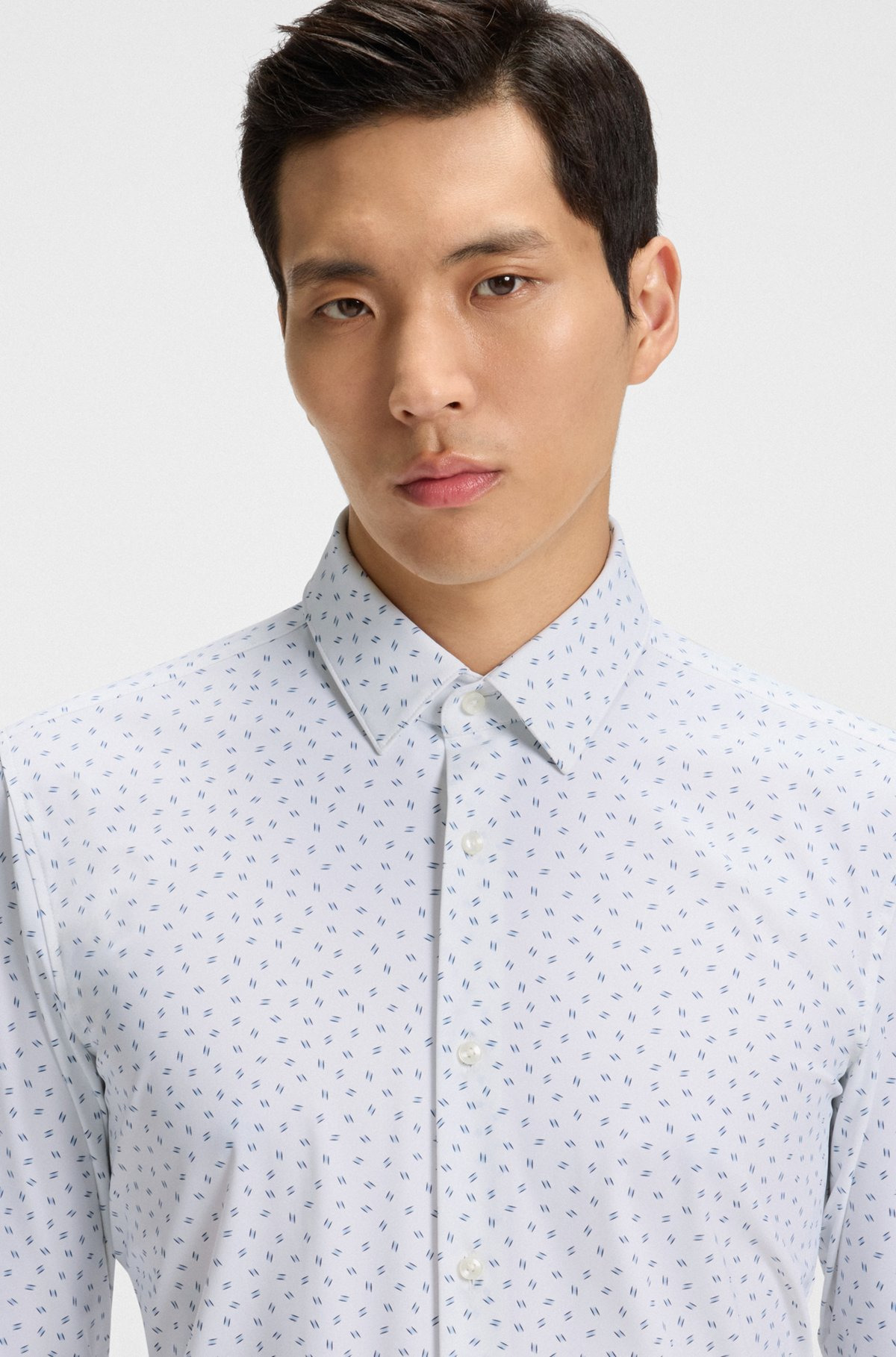 SLIM-FIT SHIRT IN PRINTED PERFORMANCE-STRETCH JERSEY - 3