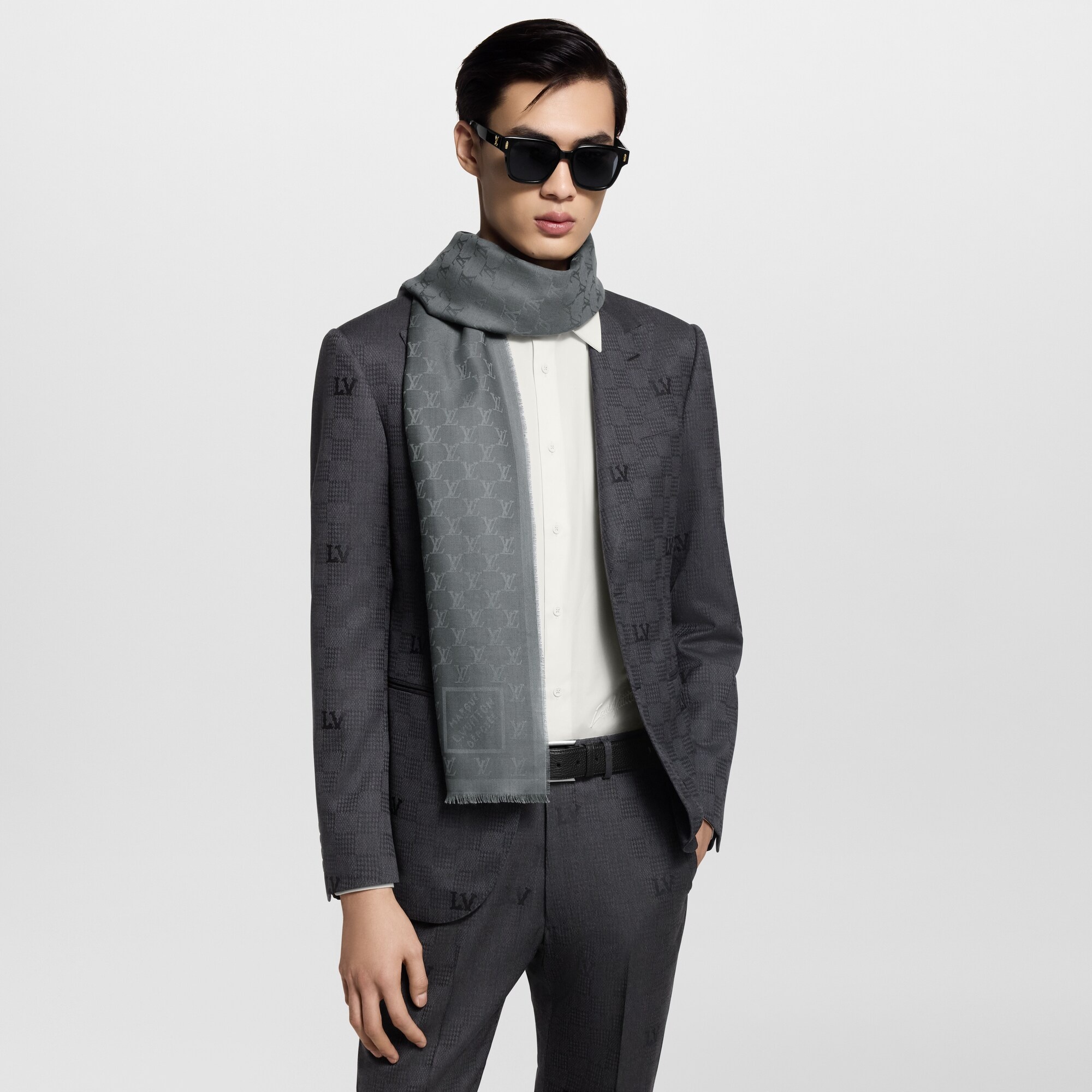 LV Fishnet Stole - 5