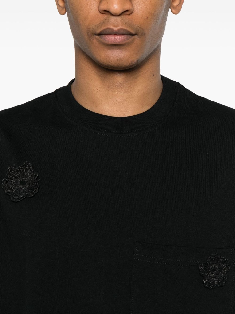 Daisy-appliqué T-shirt - 4